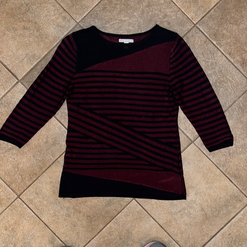 Dana Buchman 3/4 sleeve sweater Size Medium